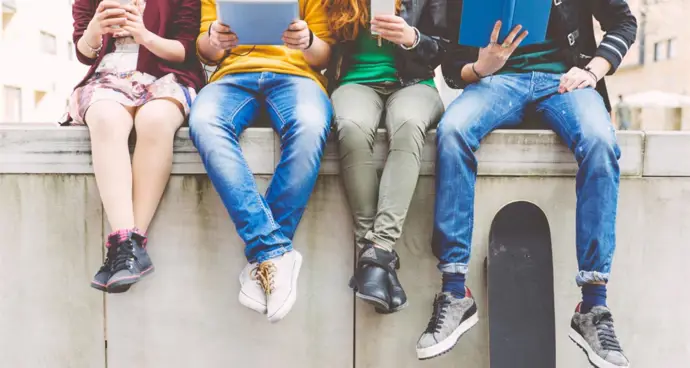 Un tercio de los adolescentes españoles de 15 a 18 años ha tenido relaciones sexuales completas