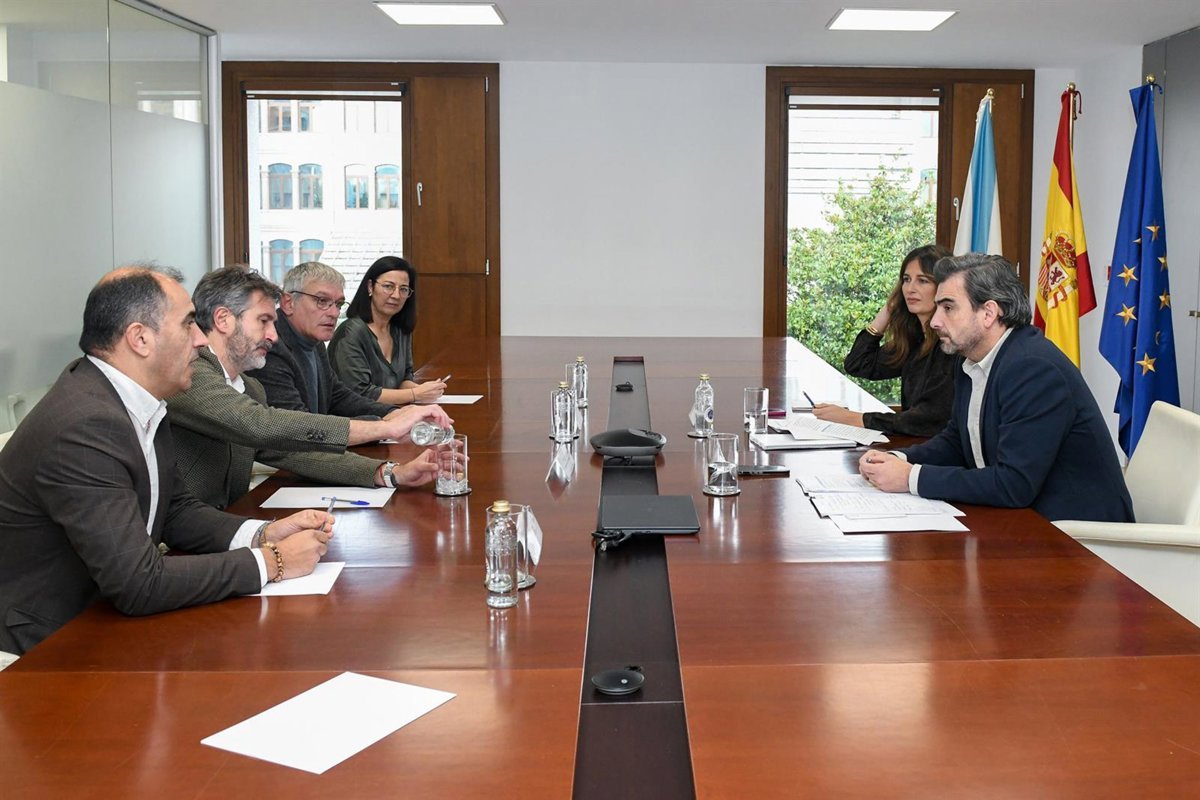 La Xunta garantiza que todos los municipios recibirán al menos 100.000 euros de financiación, sin