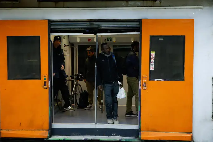 La R4 de Rodalies restablece el servicio entre Terrassa y Manresa con trenes cada hora