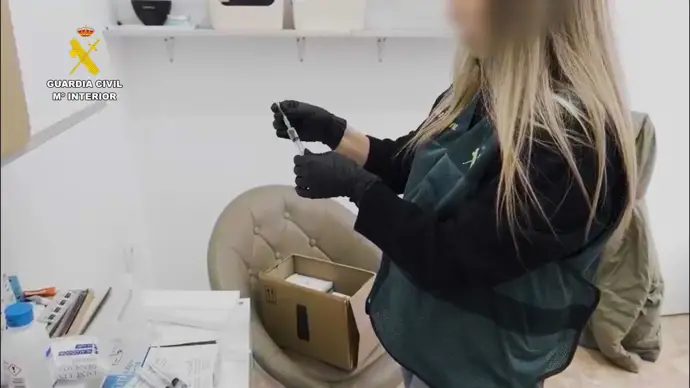 Detenida una falsa doctora por llevar a cabo tratamientos estéticos ilegales en Valencia