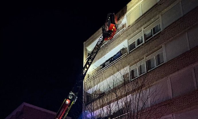 Rescatado un matrimonio tras una ca&iacute;da en su domicilio de Santander
