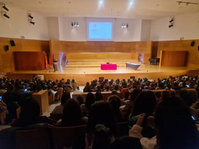 El Gobierno de Aragón comienza la formación para certificar a 270 nuevos directores de centros