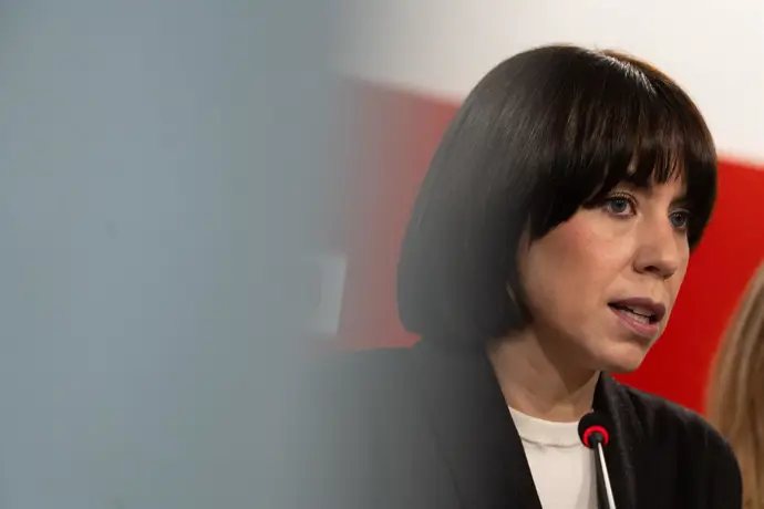 Morant pide a Feijóo y Llorca que se pronuncien sobre las VPP de Alicante y el modelo de