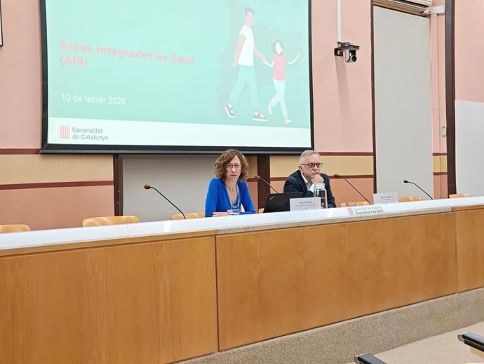 Plaza y Del Castillo presentando las nuevas AIS.