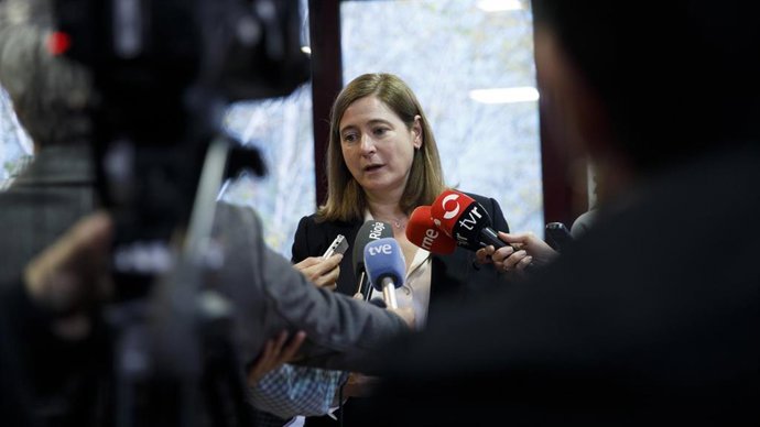 Archivo - La consejera de Agricultura, Noem&iacute; Manzanos