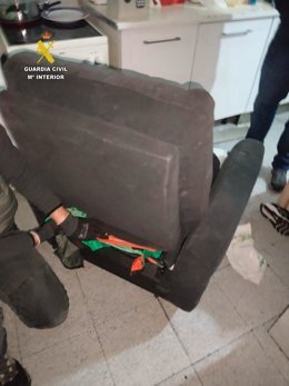 Coj&iacute;n en el que se ocult&oacute; la droga