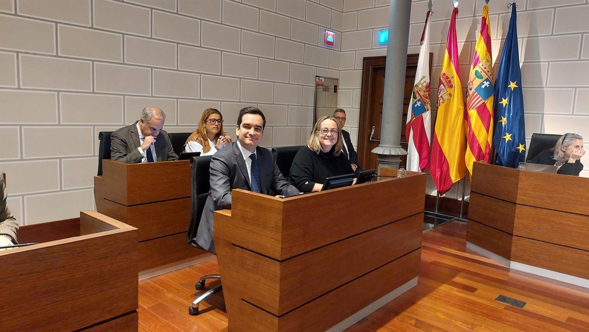 El PP llevará las críticas de Óscar López a Lambán a la Diputación de Zaragoza y el