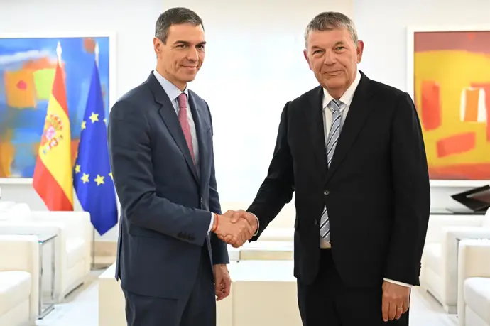 Sánchez sostiene ante el responsable de la UNRWA que Gaza no debe ser olvidada por Irán Díaz