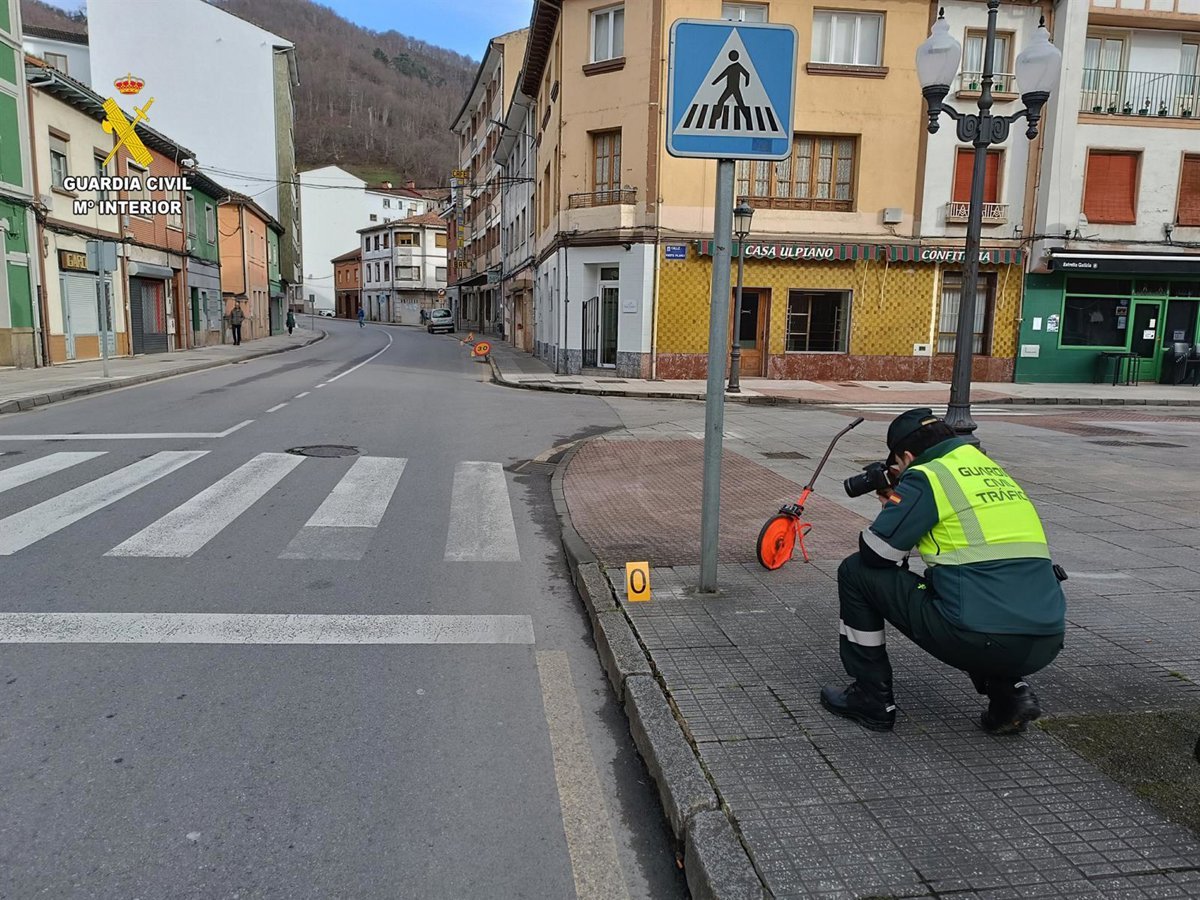 La Guardia Civil investiga a una mujer por un atropello fatal en Blimea