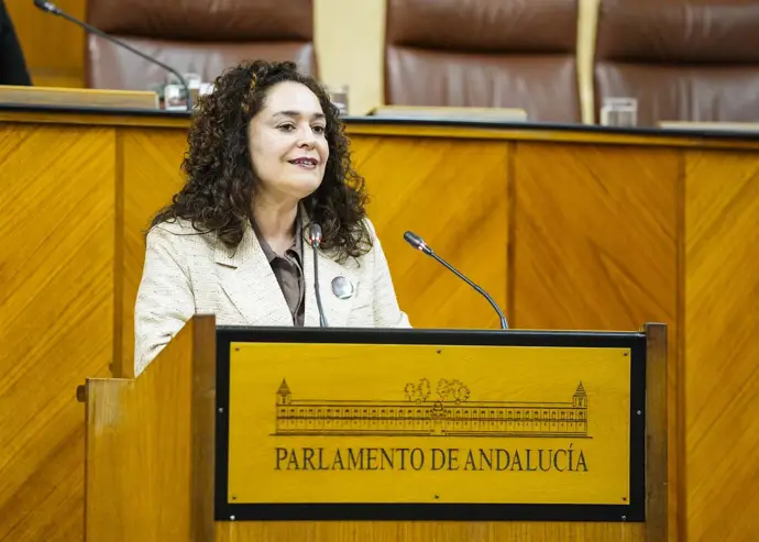 El Parlamento solicita a la Junta y al Gobierno mejorar la inspección alimentaria y la