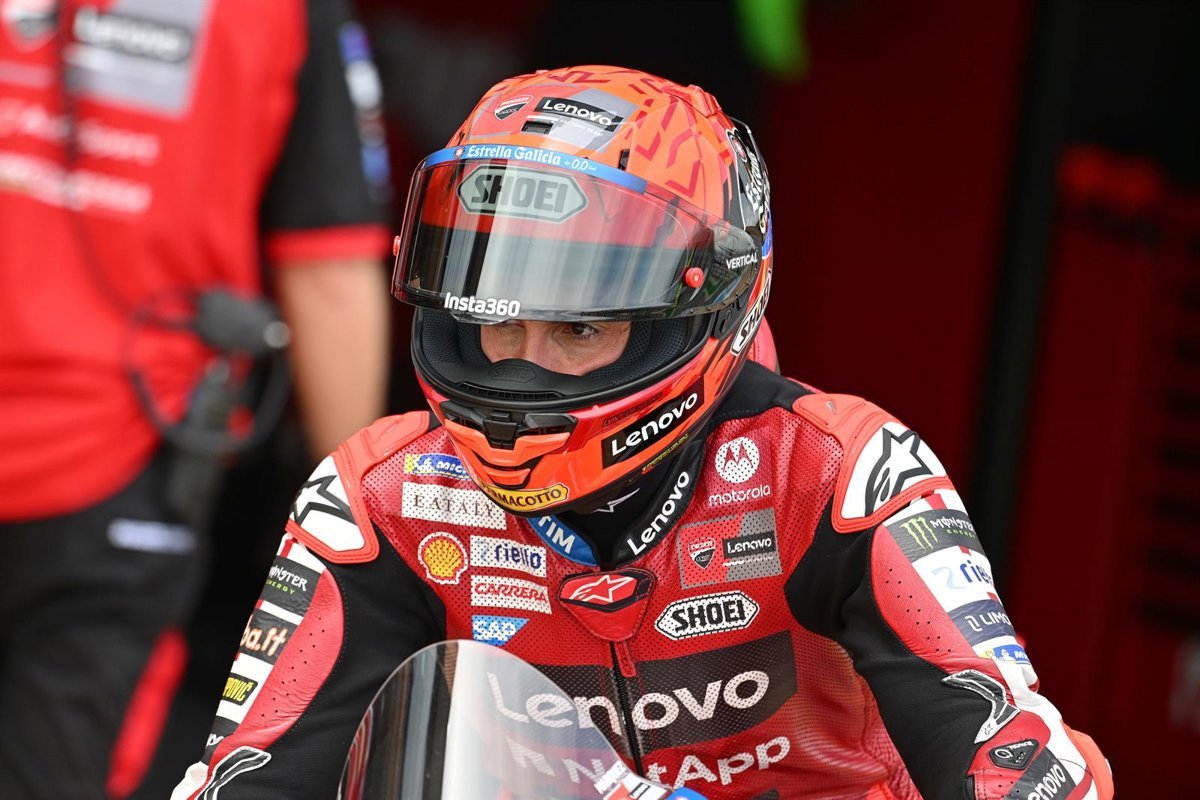 Marc Márquez supera a Di Giannantonio en un emocionante sprint en Brasil