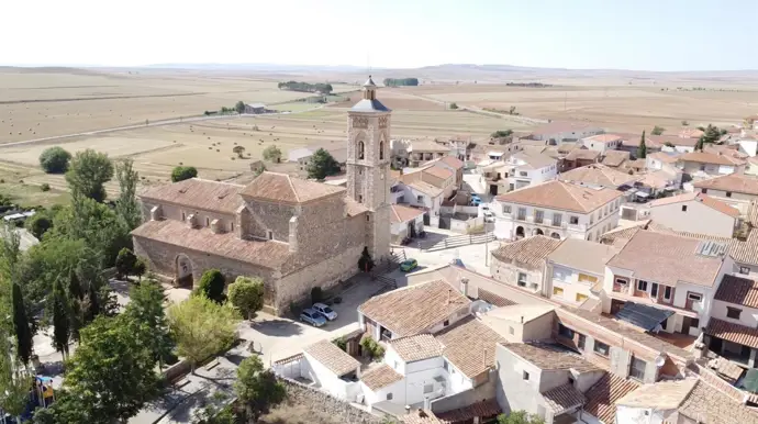 Perales del Alfambra frena la despoblación y se acerca a los 300 habitantes con agroindustria y