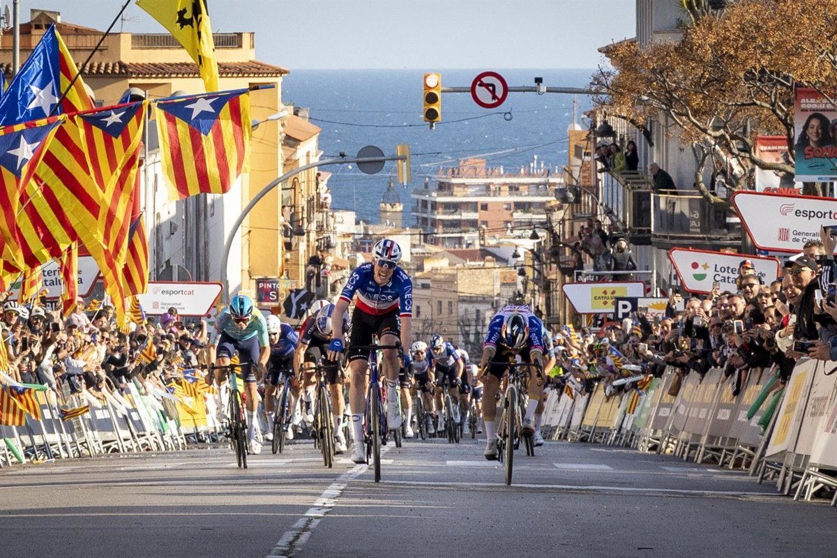 Godon supera a Evenepoel y se convierte en el primer líder de la Volta