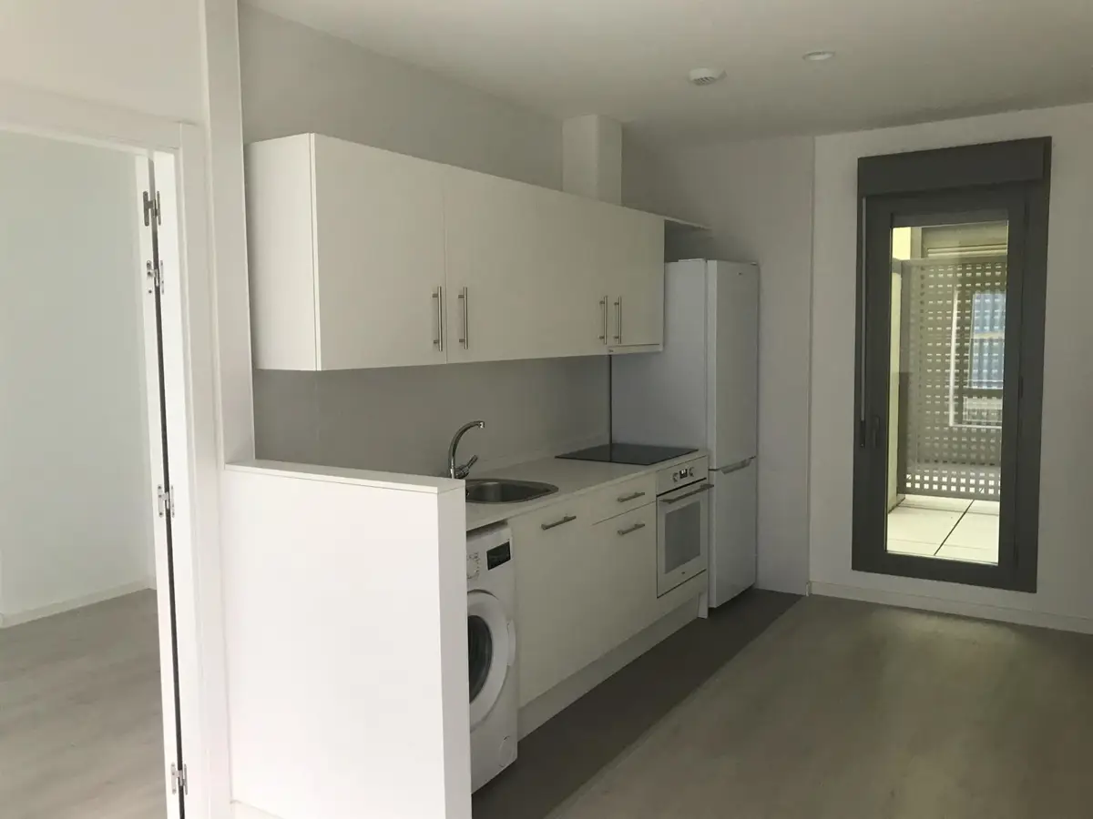 La compraventa de viviendas en Aragón disminuye un 4,3% al empeorar su evolución interanual en