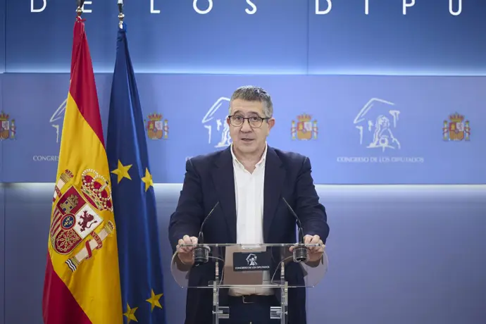 El PSOE responde a Feijóo sobre el retraso en la votación del decreto anticrisis y señala que la