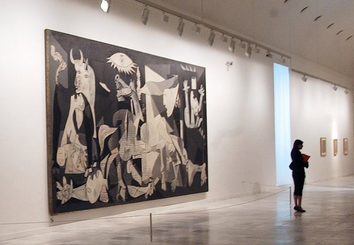 El Reina Sofía se opone firmemente al traslado del 'Guernica' por el riesgo de daños