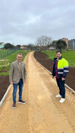 Iván Fernández, a la izquierda