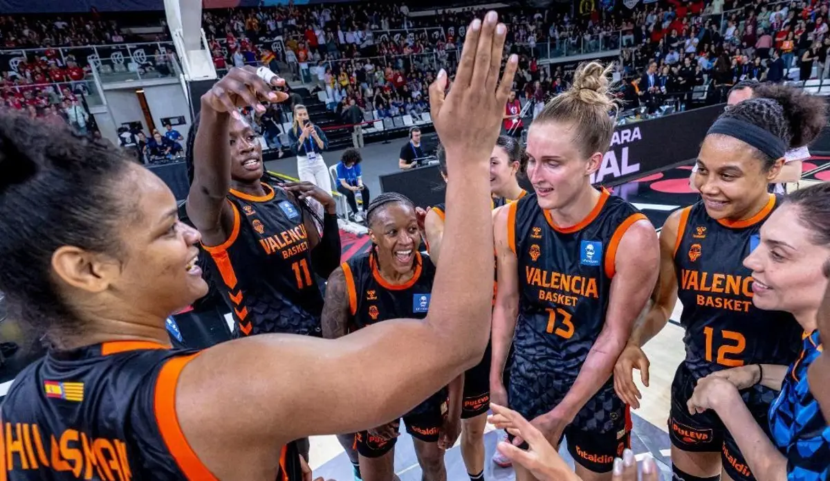 El Valencia Basket conquista la Copa de la Reina al vencer al Hozono Global Jairis