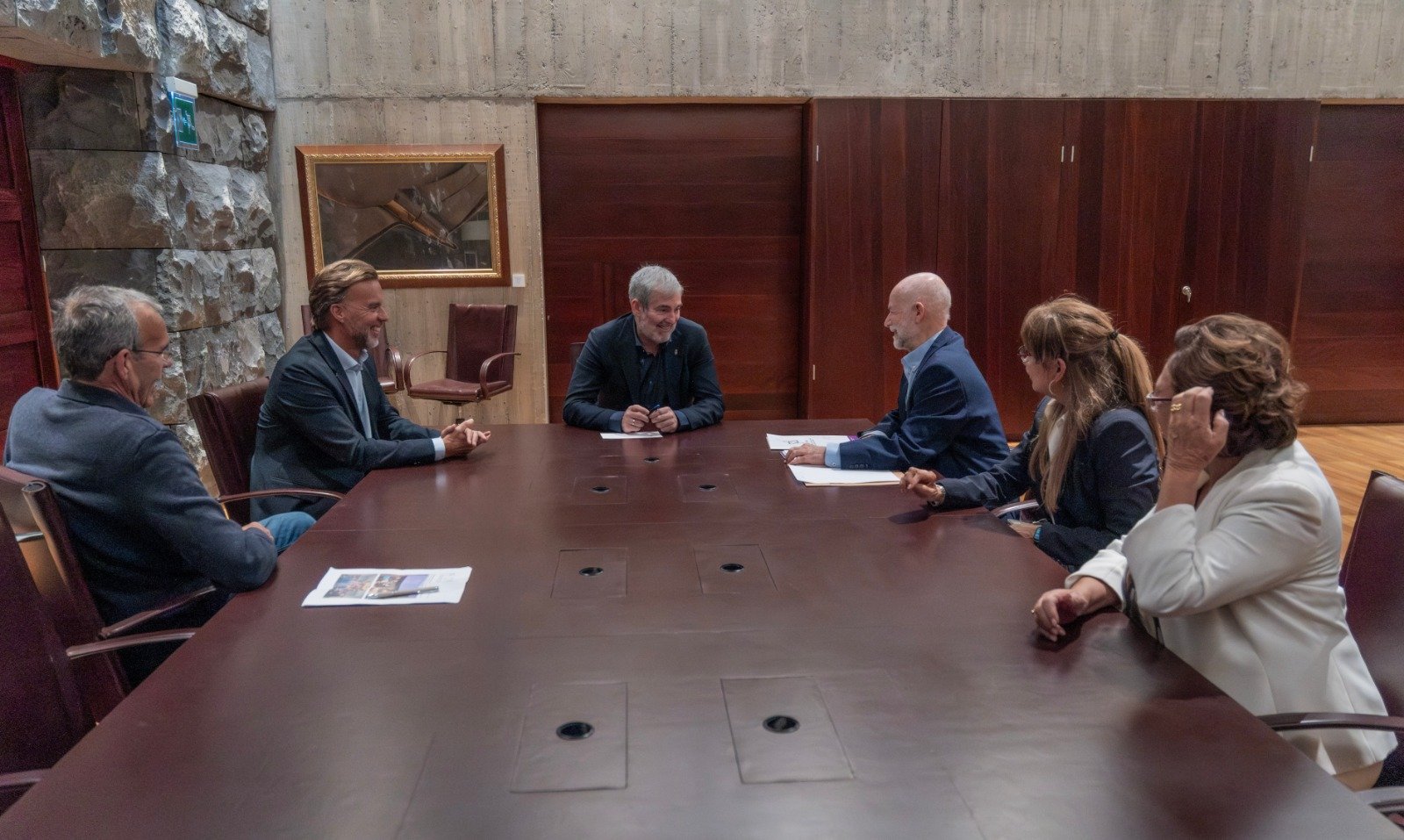 Clavijo resalta la importancia de Alumni para reforzar los vínculos entre la comunidad educativa