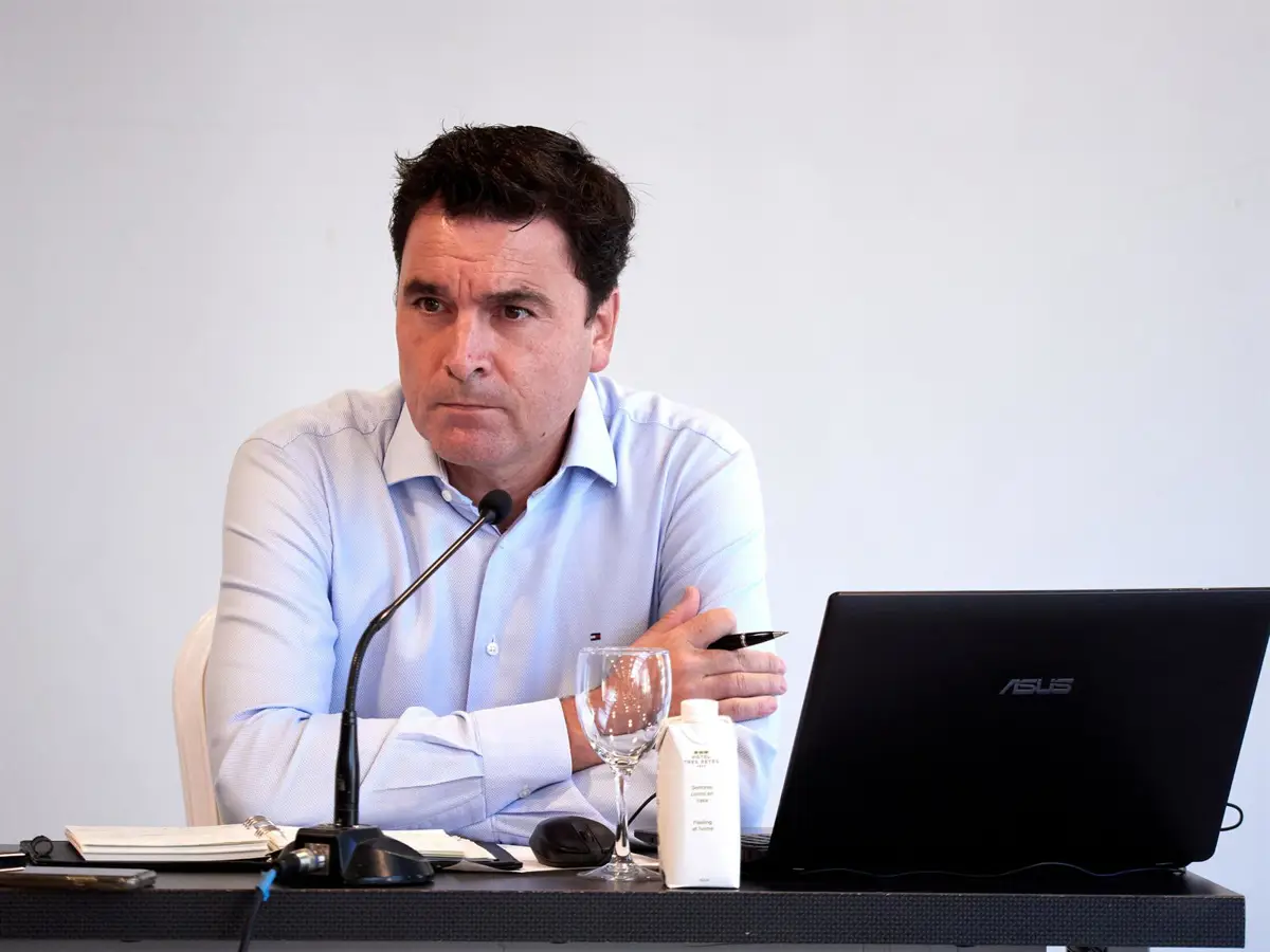 El exgerente de Nasuvinsa atribuye la falta de actas en las adjudicaciones a Servinabar a un