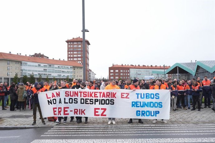 Archivo - Movilizaci&oacute;n de los trabajadores de Tubos Reunidos