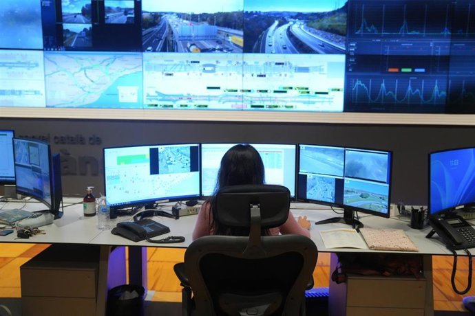 Pantallas de informaci&oacute;n del Servei Catal&agrave; de Tr&agrave;nsit durante las medidas especiales para la segunda fase del dispositivo especial de tr&aacute;fico de Semana Santa, a 2 de abril de 2026