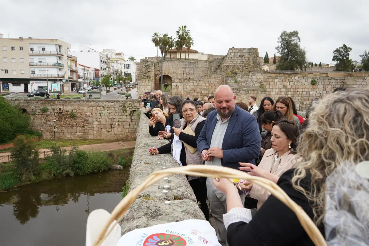 El pueblo gitano extremeño insta a eliminar las barreras estructurales y a combatir el