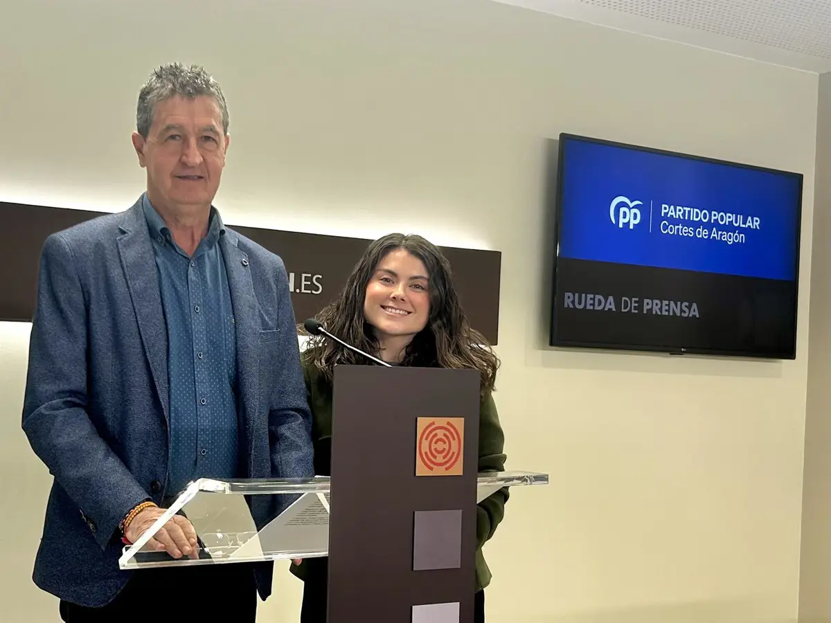 El PP critica el parón del Gobierno en el tren Zaragoza-Huesca y demanda una respuesta urgente