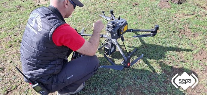 Dron del SEPA equipado con el sistema LifeSeeker.