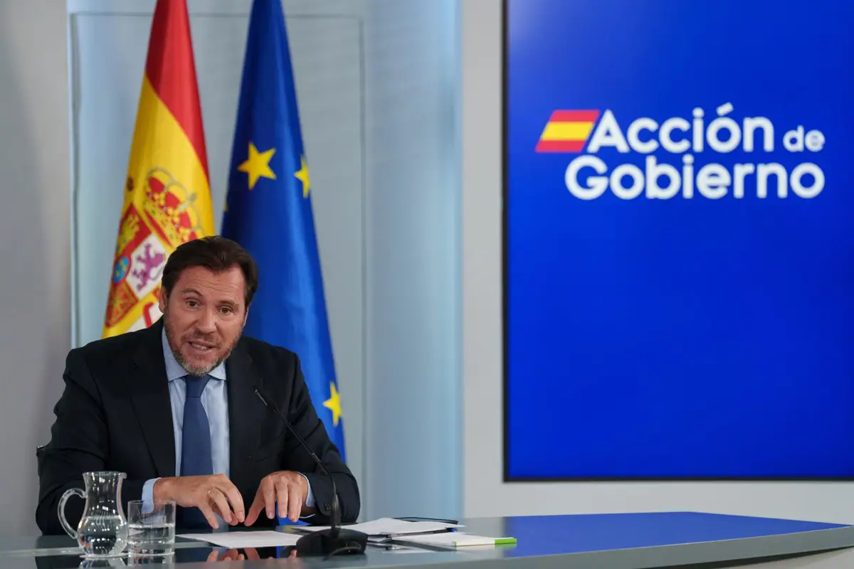 Óscar Puente solicita aclaraciones a Andalucía sobre la tardanza del 112 en el accidente de Adamuz