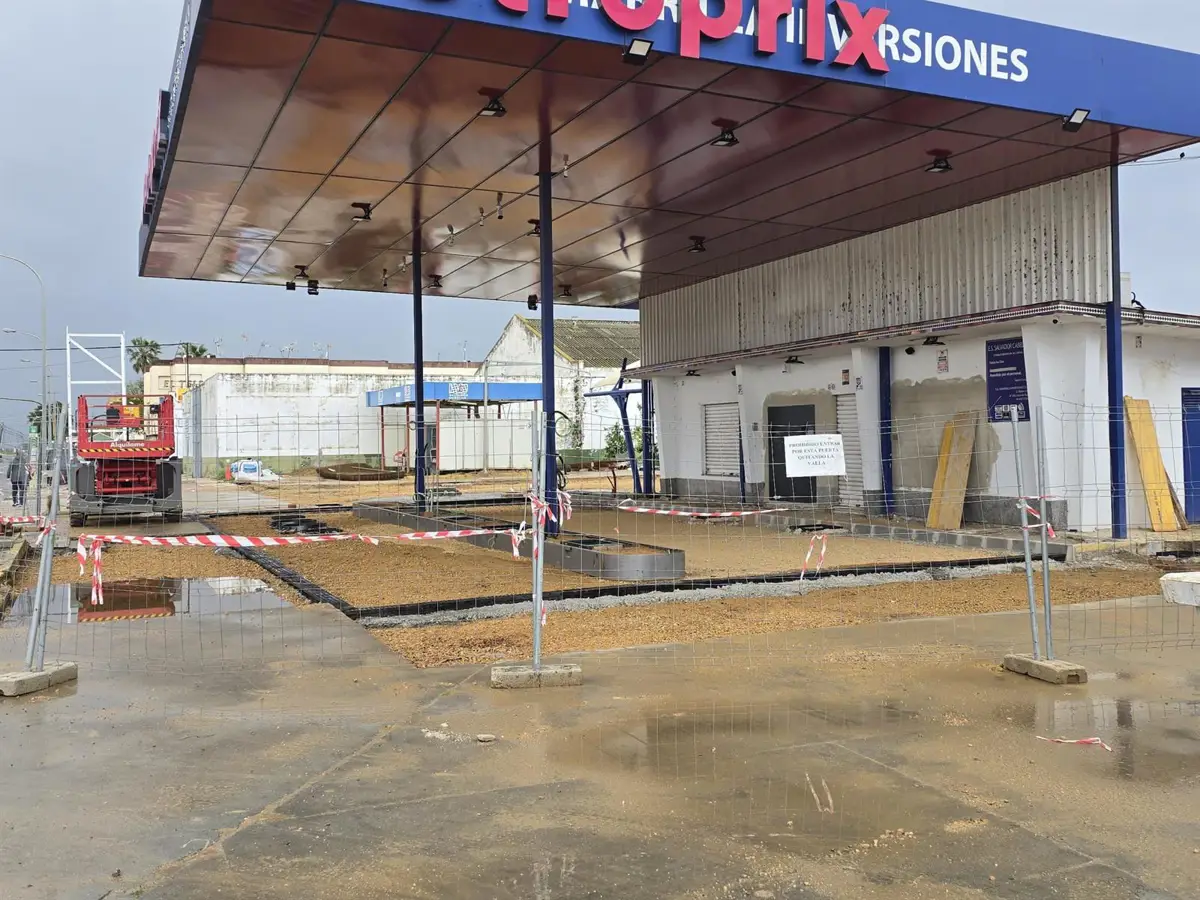 Un juez de Sevilla cierra el caso contra dos exconsejeras por los gases tóxicos en Coria del Río
