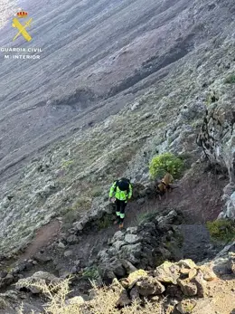 Encuentran un cadáver en la área donde se buscaba al senderista desaparecido en Lanzarote