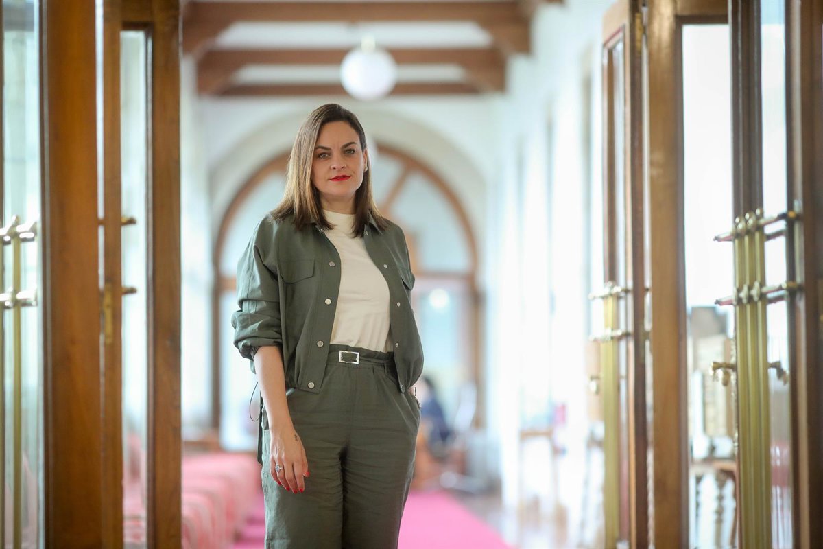 Carmela López considera "lamentable" que el PP utilice una situación "complicada" para presentar