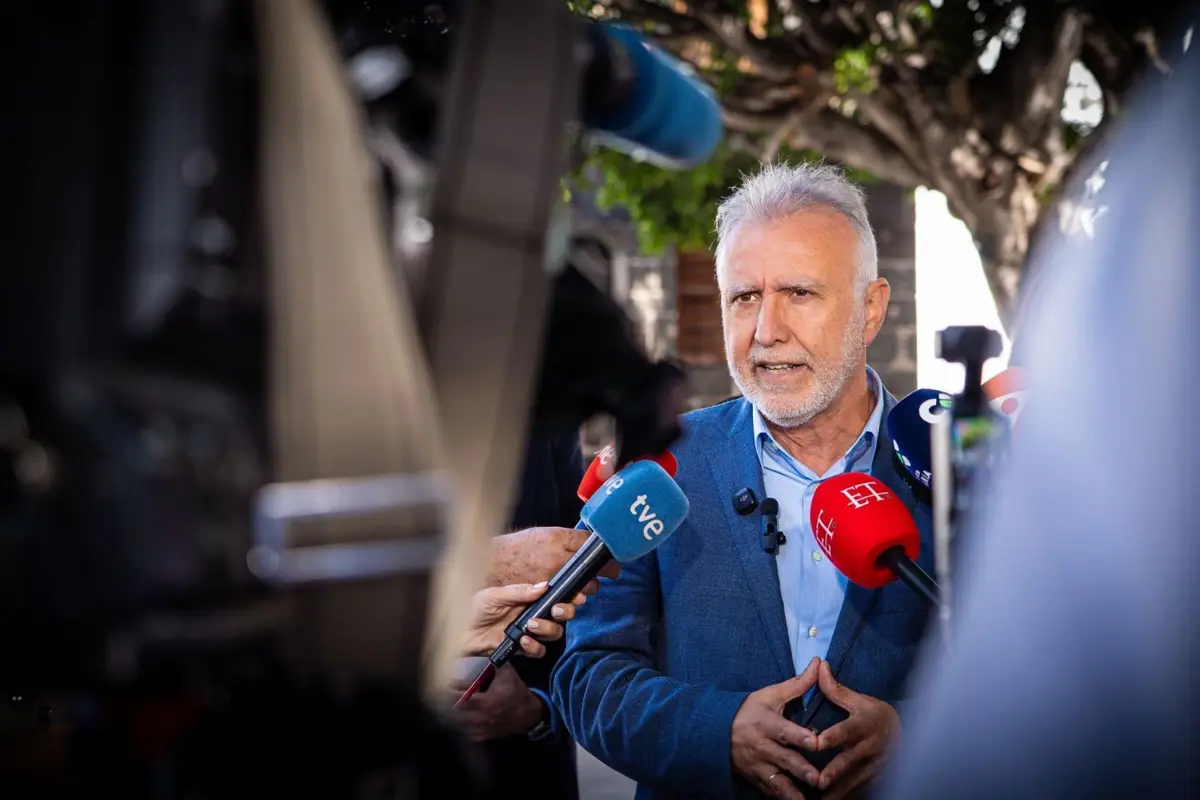 Torres respalda las declaraciones del obispo de Canarias sobre las críticas al trato de migrantes