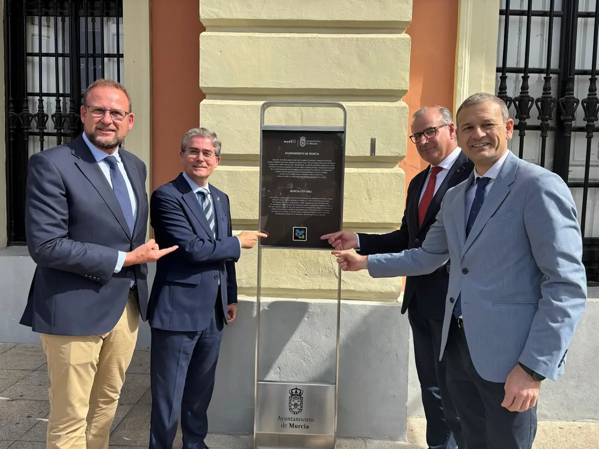 Más de 100 nuevos tótems turísticos en Murcia brindarán contenido digital accesible desde el