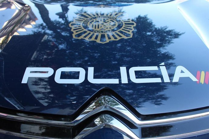 Archivo - Veh&iacute;culo de la Polic&iacute;a Nacional en una imagen de archivo