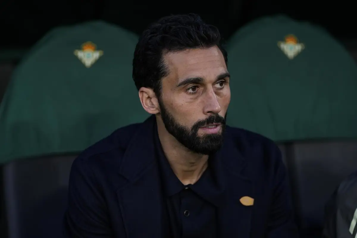 Arbeloa critica nuevamente el arbitraje: "Los que deben decidir no comprenden ni saben