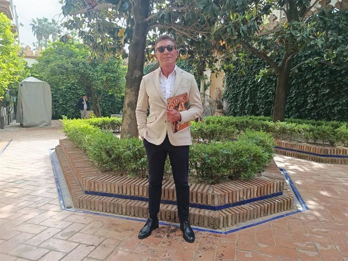 El presidente de la Asociaci&oacute;n Provincial de Joyeros, Plateros y Relojeros de C&oacute;rdoba San Eloy, Isidoro Garc&iacute;a-Escribano.
