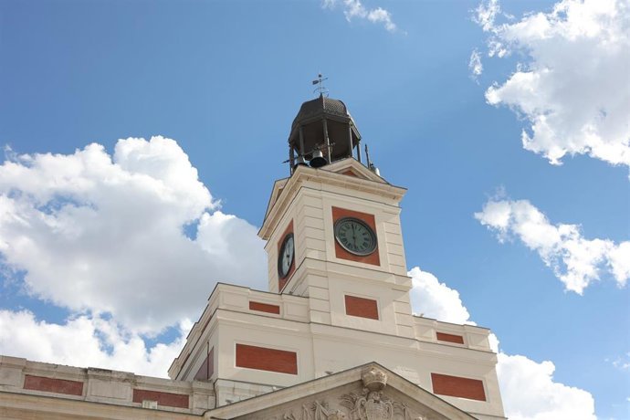 Archivo - Fachada de la Real Casa de Correos, a 2 de julio de 2023, en Madrid (Espa&ntilde;a). Constru&iacute;da a finales de la segunda mitad del siglo XVIII y situada en la parte meridional de la Puerta del Sol, la Real Casa de Correos es actualmente la sede de la pr