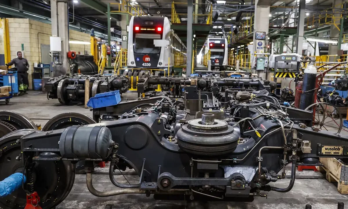 Martínez Mus informa sobre la operación total del complejo València Sud de FGV, reconstruido