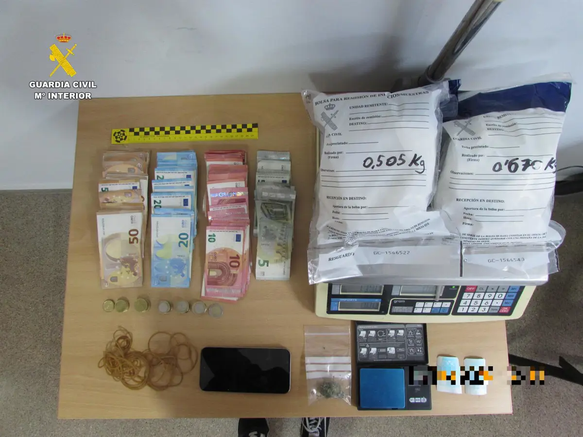 Detenido un hombre en régimen abierto en Picassent con 1.165 gramos de cocaína en su poder
